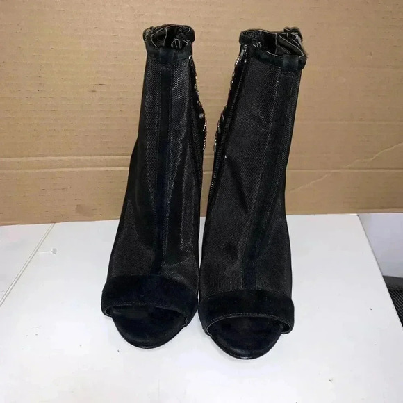 Guess Women's Polli Black Fabric Peep Toe Ankle, mesh style Boots 71/2 M. - Picture 10 of 10